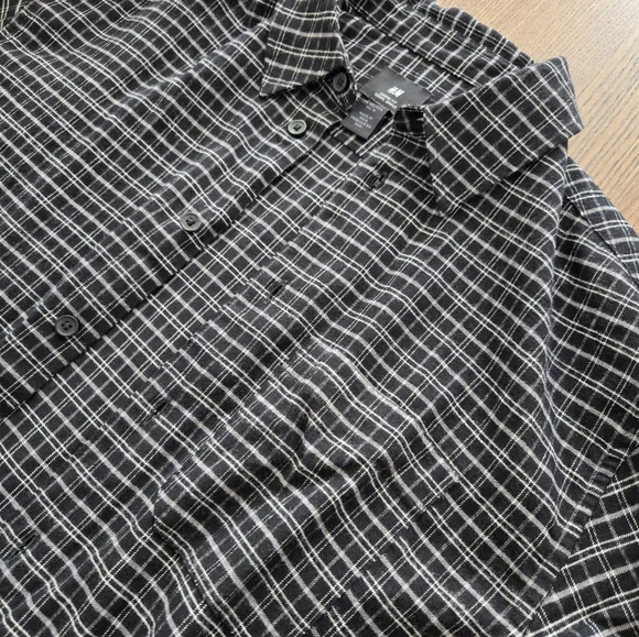 H&M Flannel - Picture 3 of 3